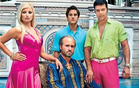 versace numero de serie|versace series netflix cast.